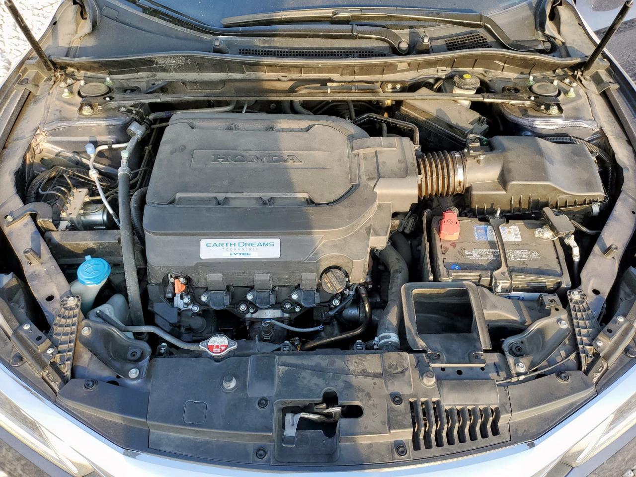 2016 HONDA ACCORD