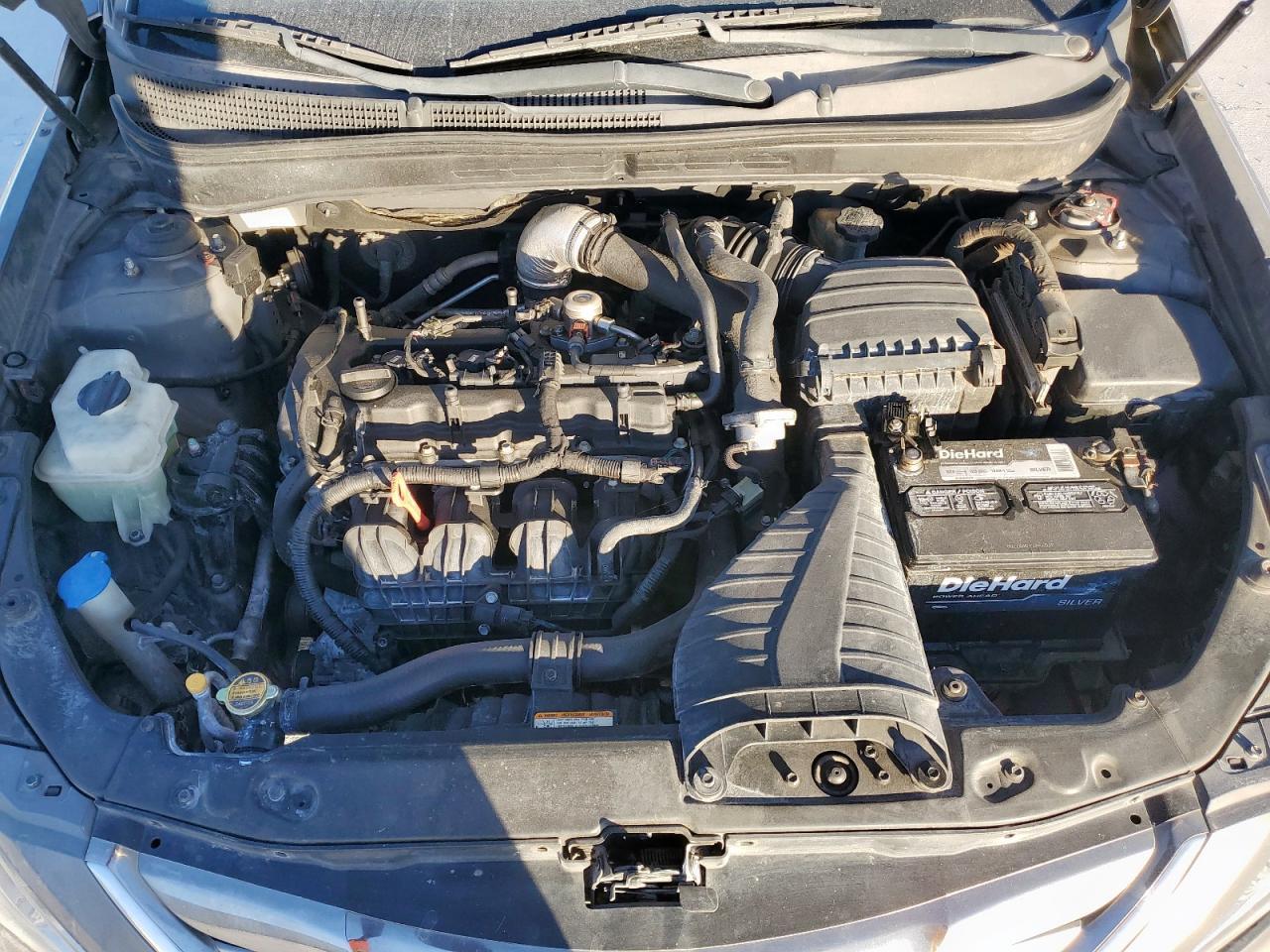 2011 HYUNDAI SONATA