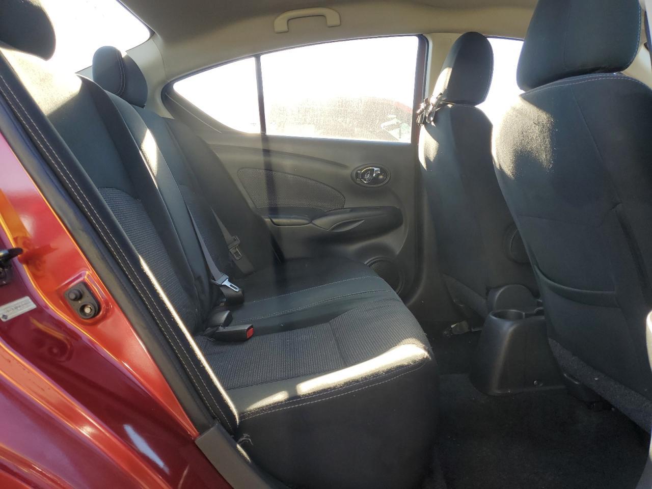 2019 NISSAN VERSA