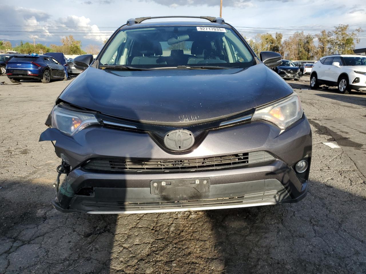 2016 TOYOTA RAV4