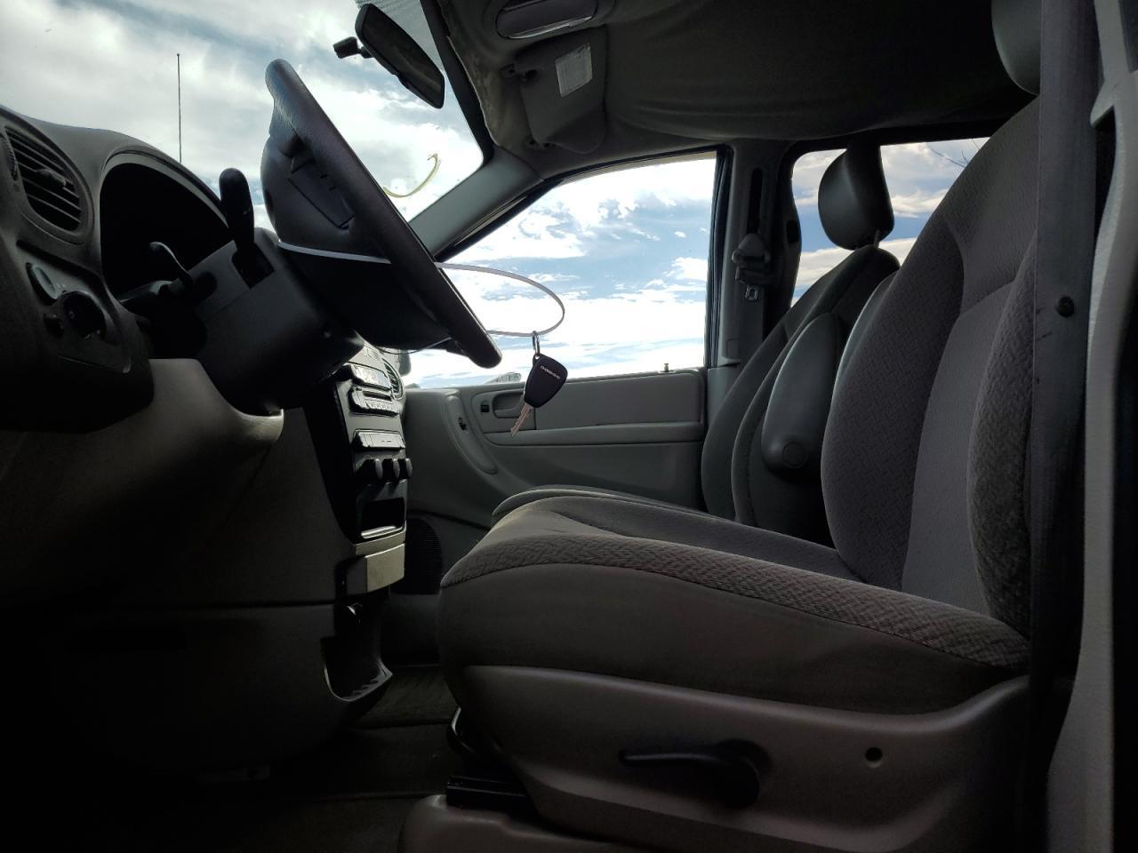 2006 DODGE CARAVAN