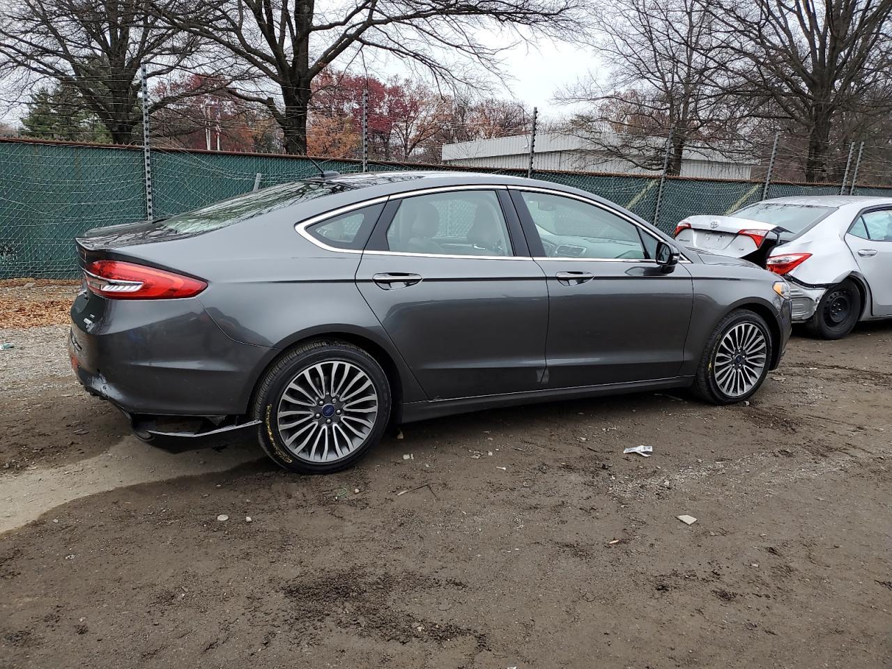 2017 FORD FUSION