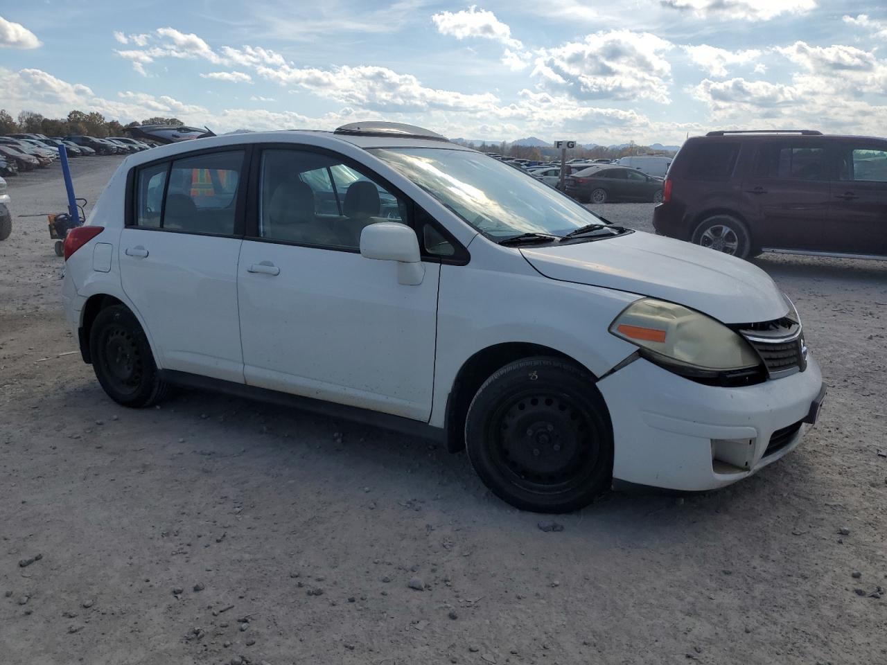 2008 NISSAN VERSA