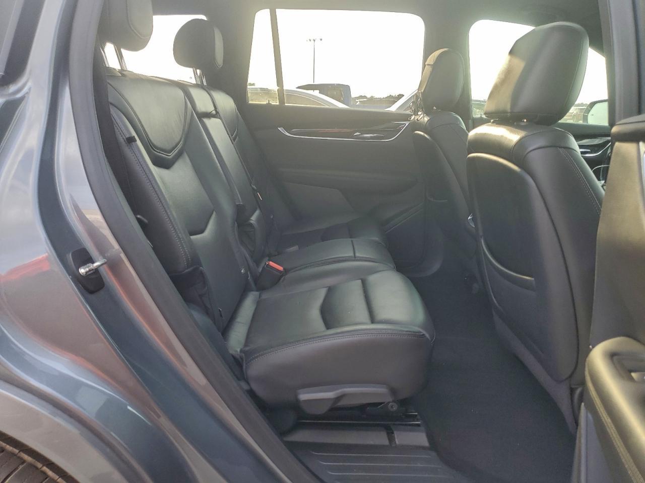2020 CADILLAC XT6