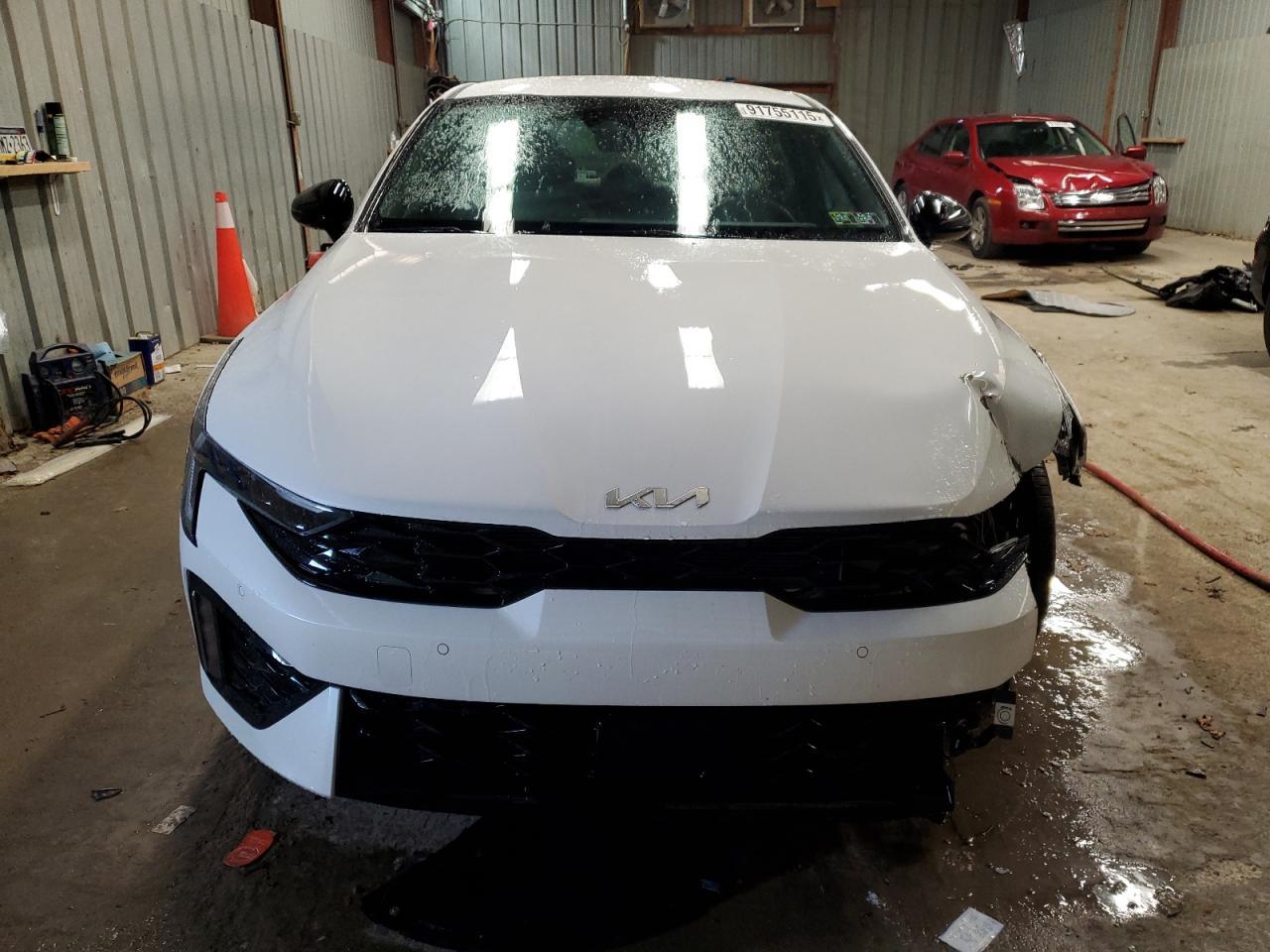 2025 KIA K5