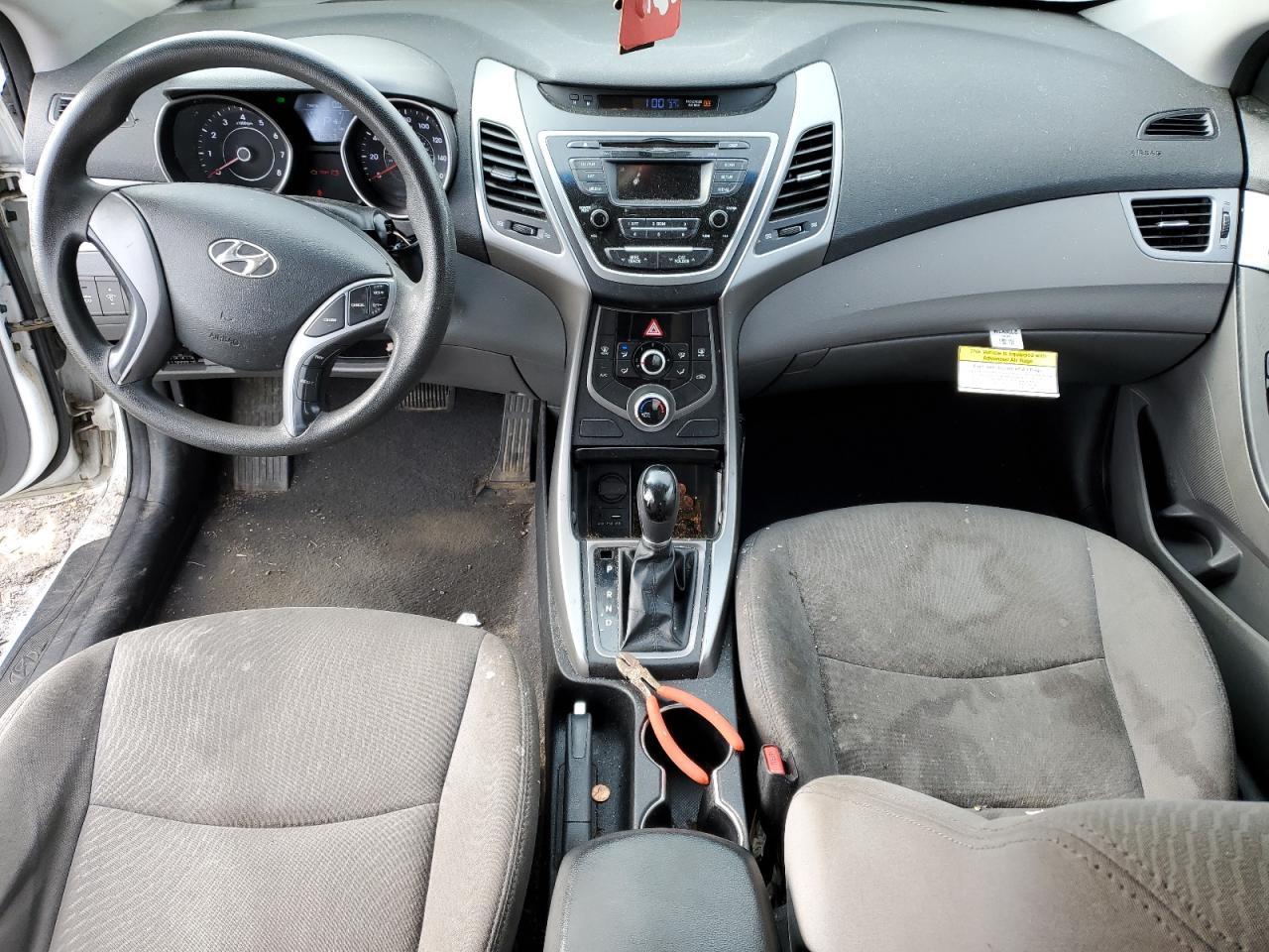 2016 HYUNDAI ELANTRA