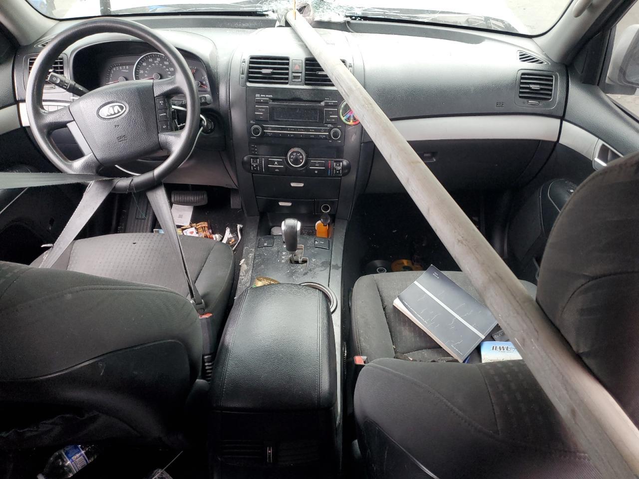 2009 KIA Borrego