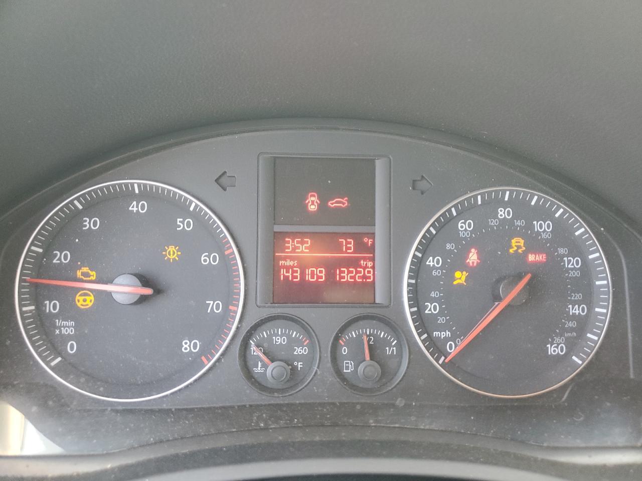 2006 VOLKSWAGEN JETTA