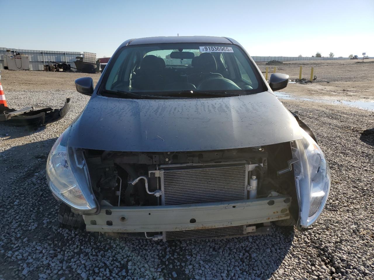 2019 NISSAN VERSA