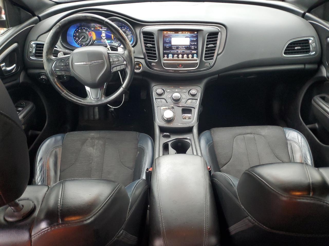 2016 CHRYSLER 200
