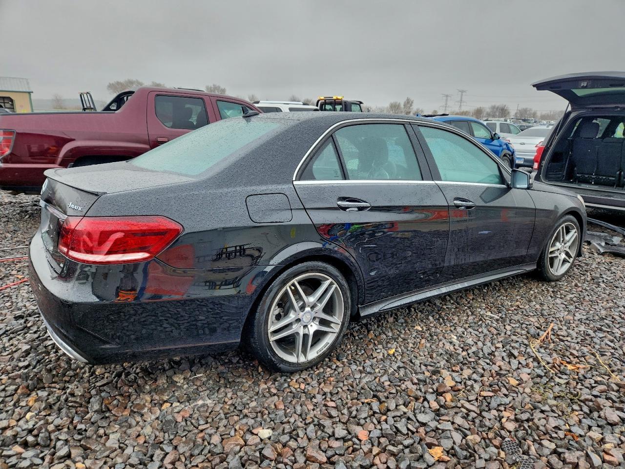 2016 MERCEDES-BENZ E-Class