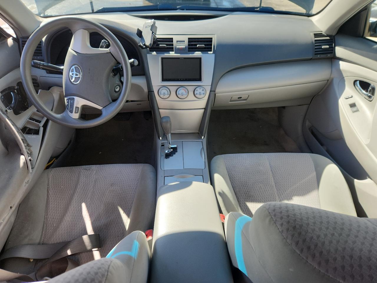 2011 TOYOTA CAMRY