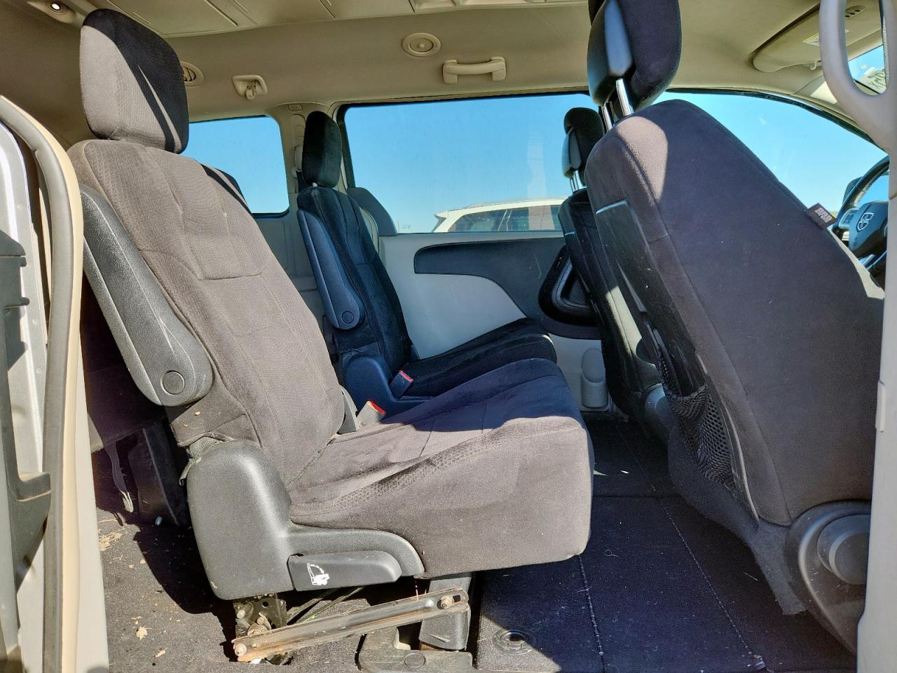 2011 DODGE GRAND CARAVAN