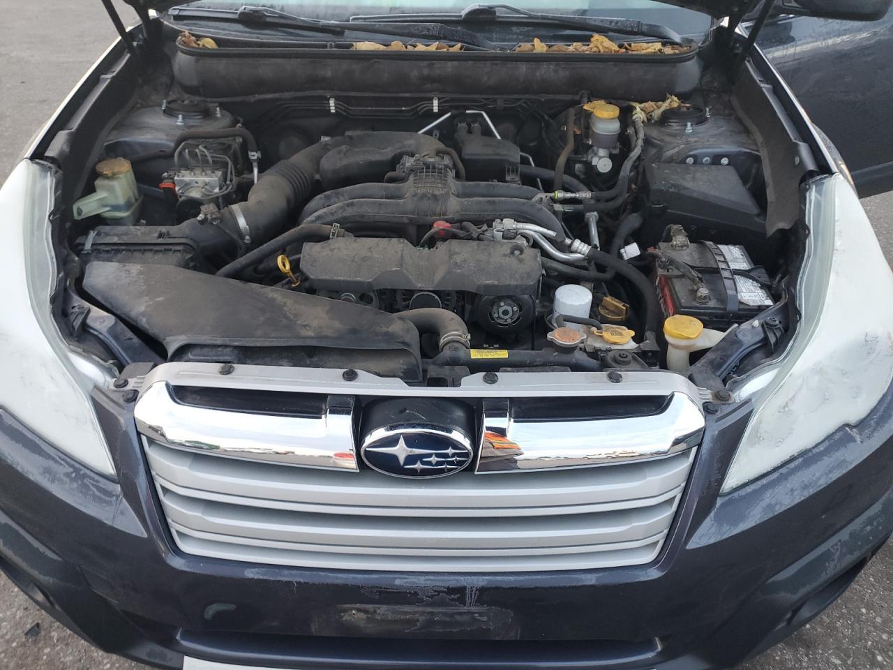 2014 SUBARU Outback