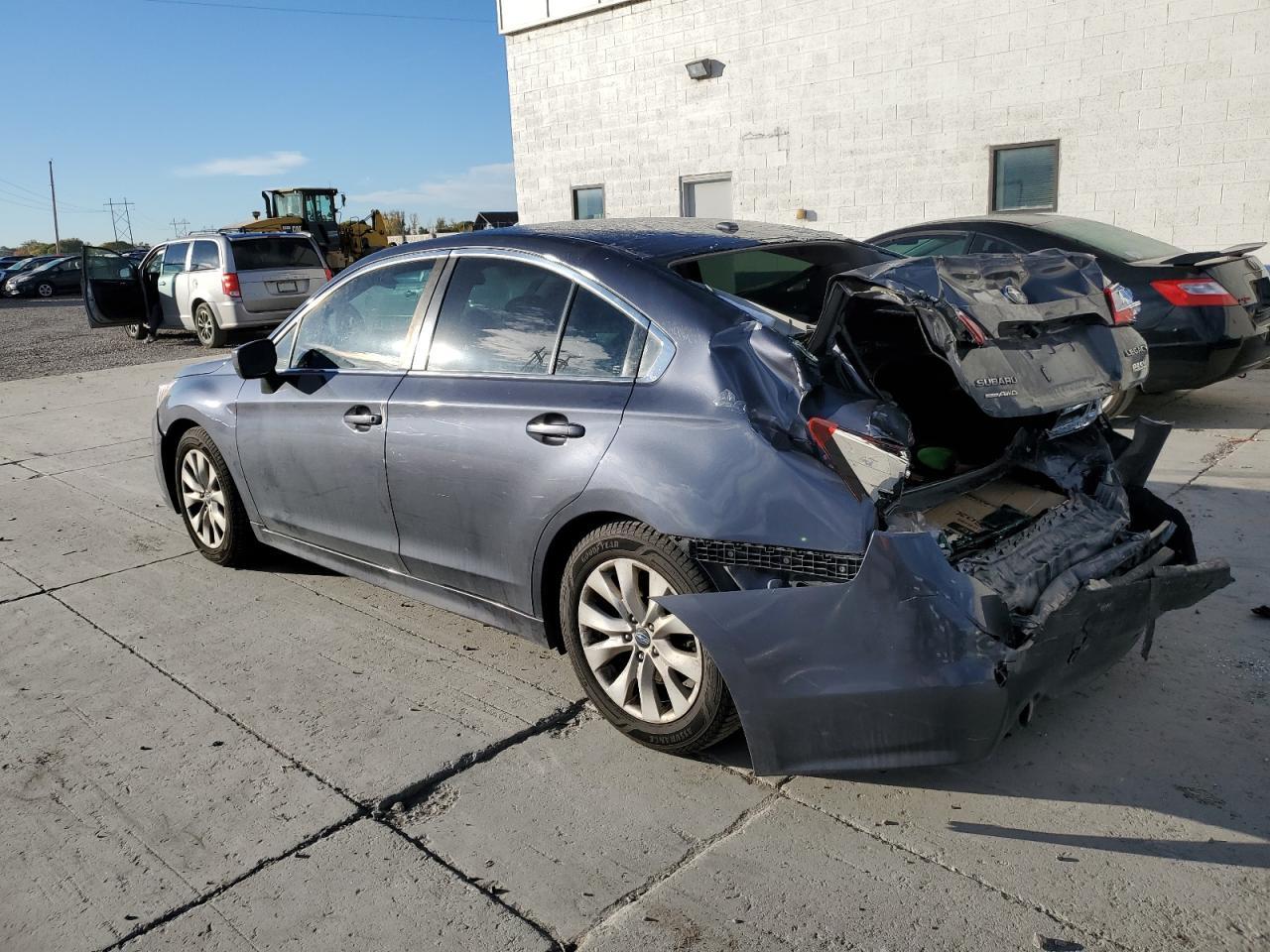 2015 SUBARU Legacy