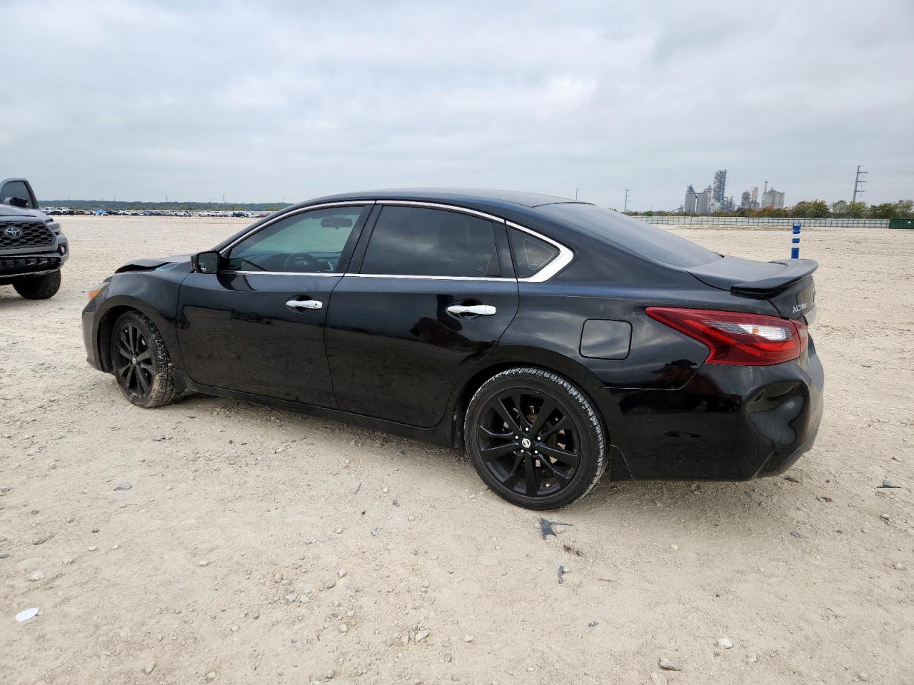 2017 NISSAN ALTIMA