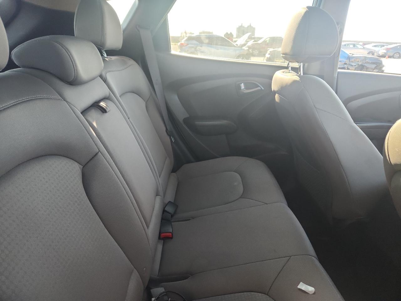 2015 HYUNDAI TUCSON