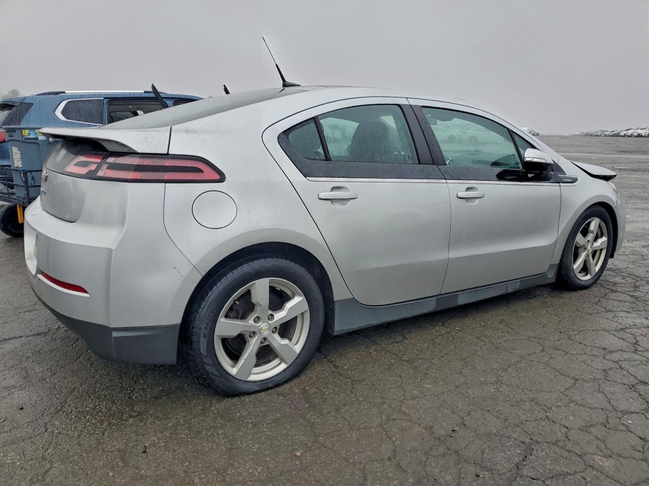2013 CHEVROLET VOLT