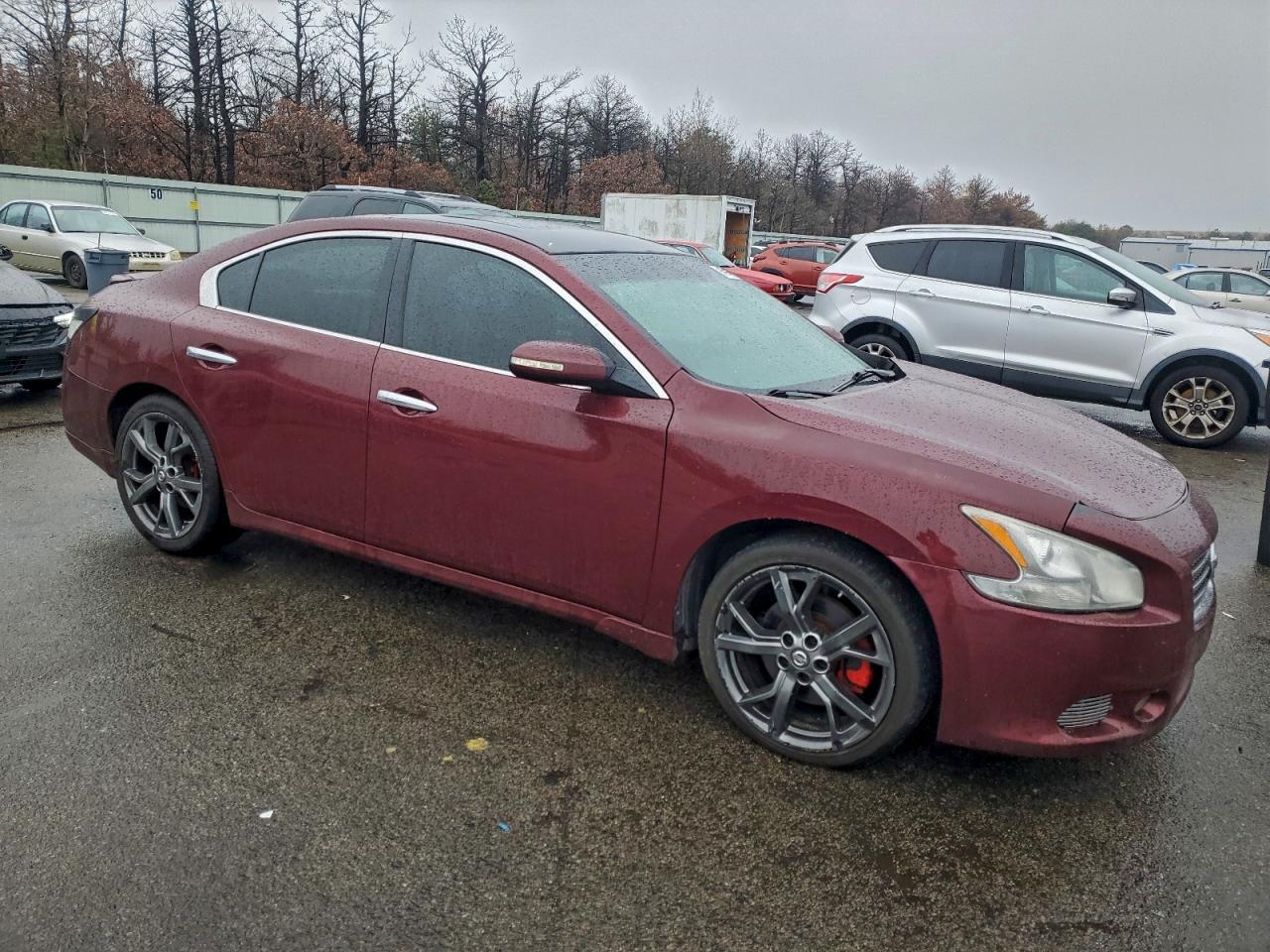 2010 NISSAN Maxima
