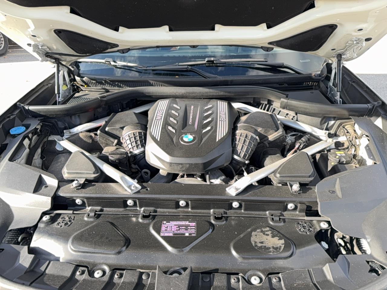 2020 BMW X7
