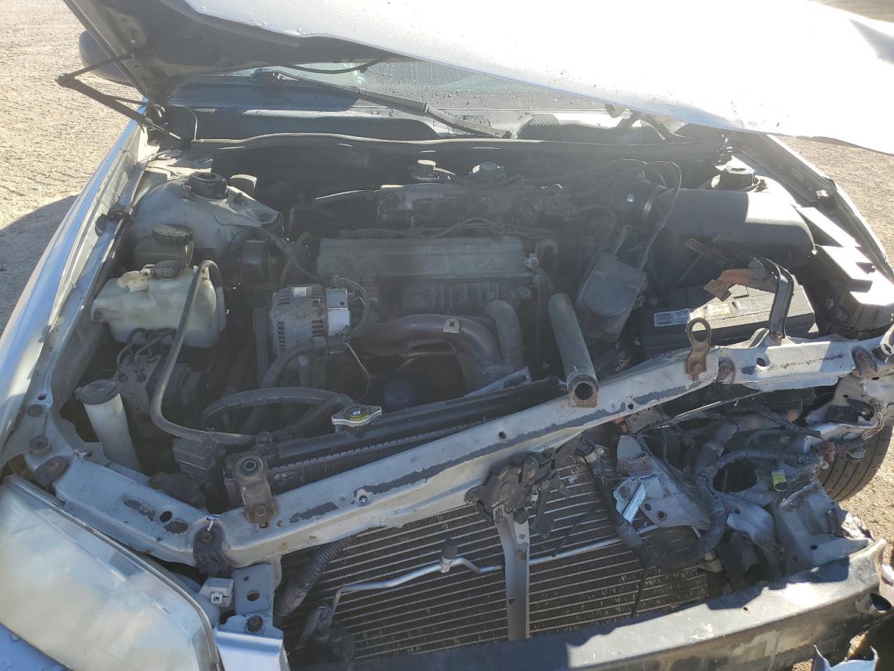 2001 TOYOTA CAMRY