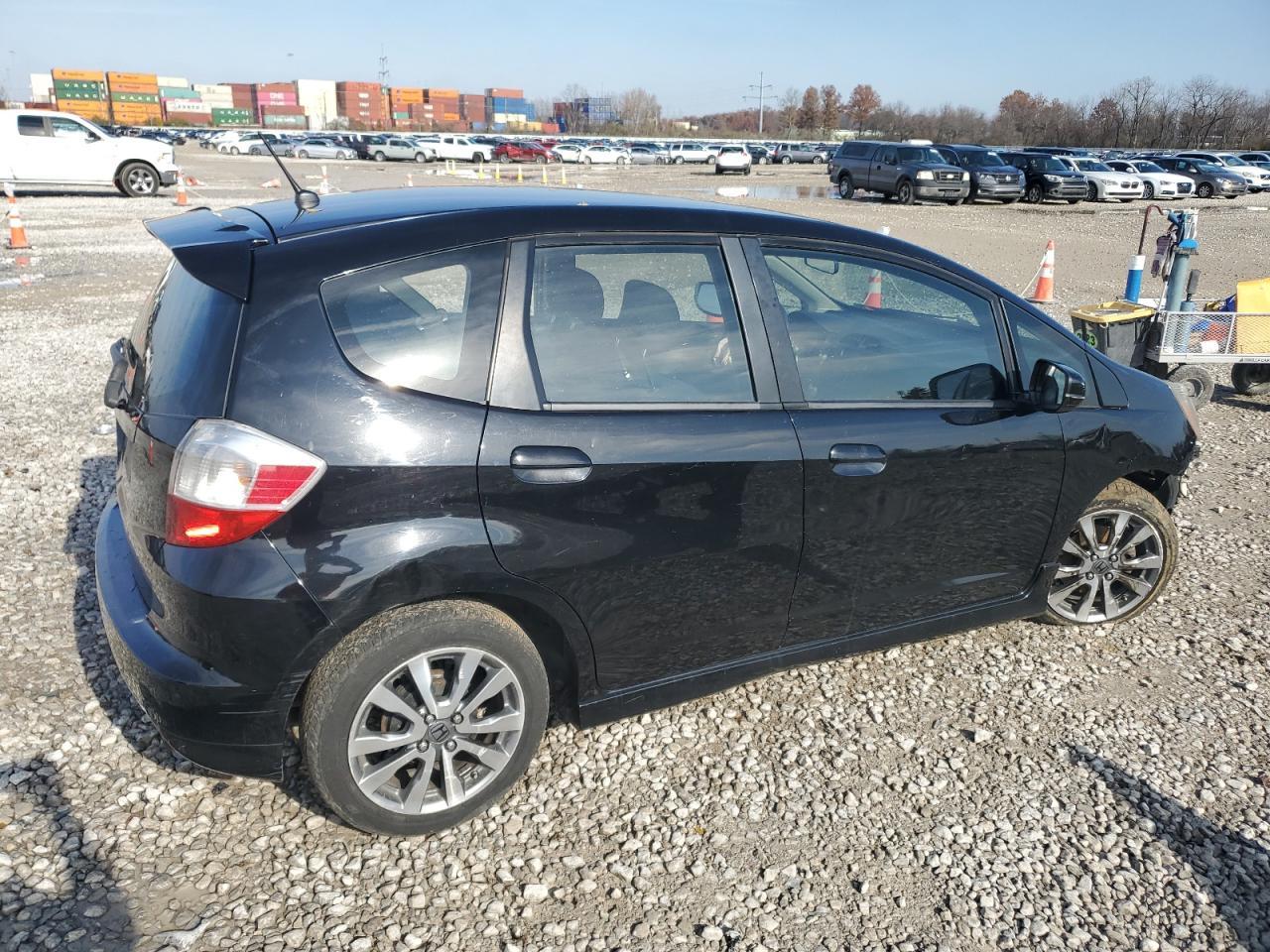 2012 HONDA FIT