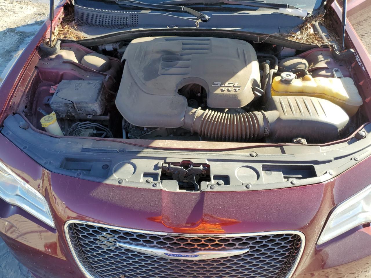 2019 CHRYSLER 300
