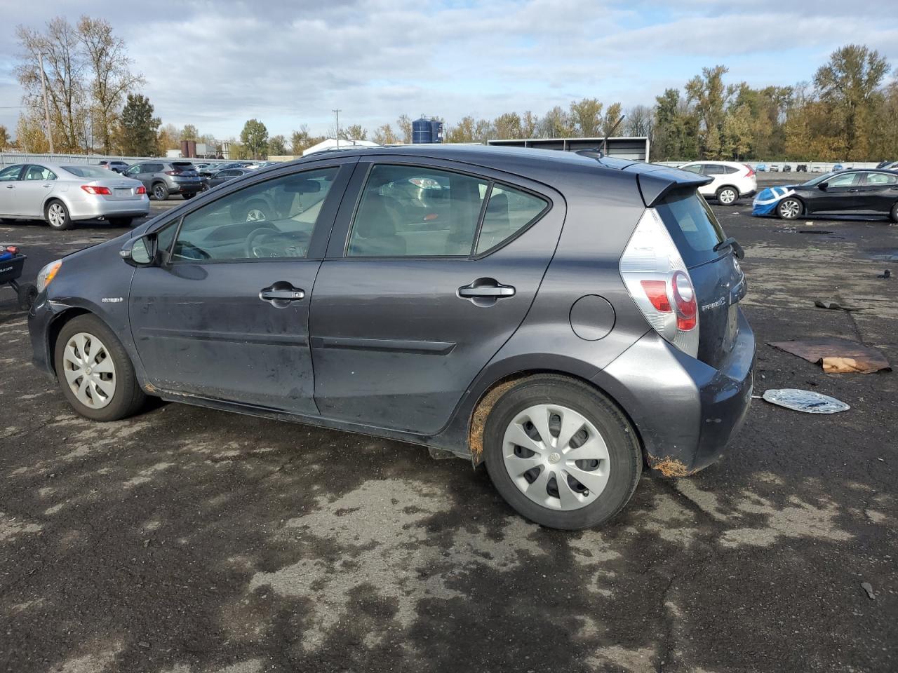 2014 TOYOTA Prius c