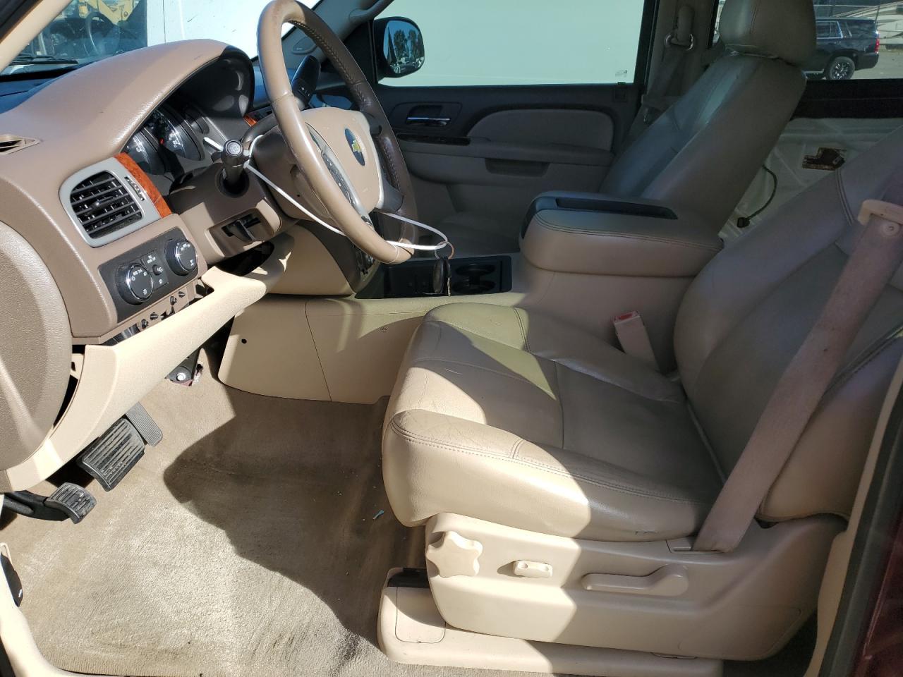 2011 CHEVROLET Tahoe