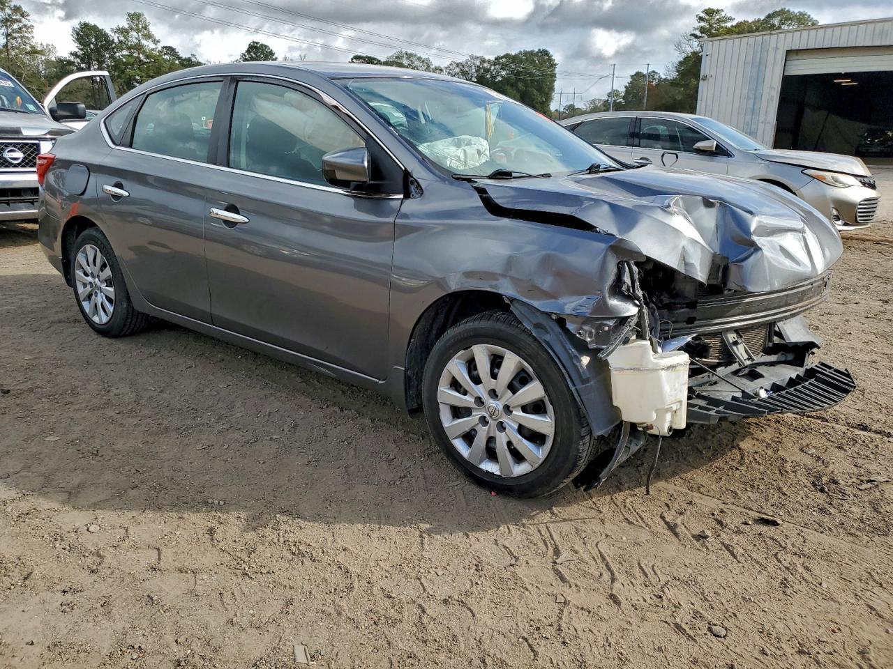 2016 NISSAN SENTRA
