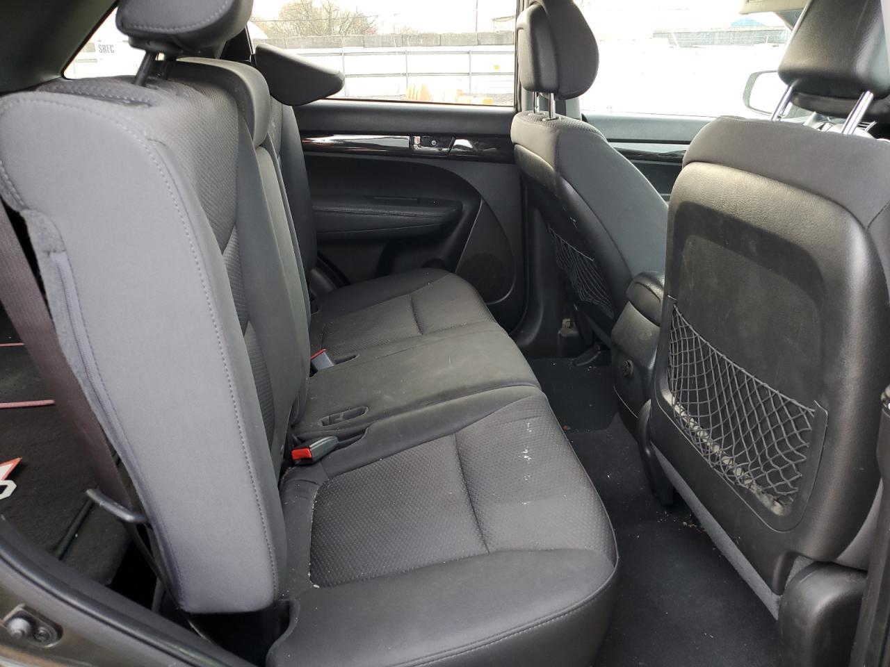 2011 KIA SORENTO