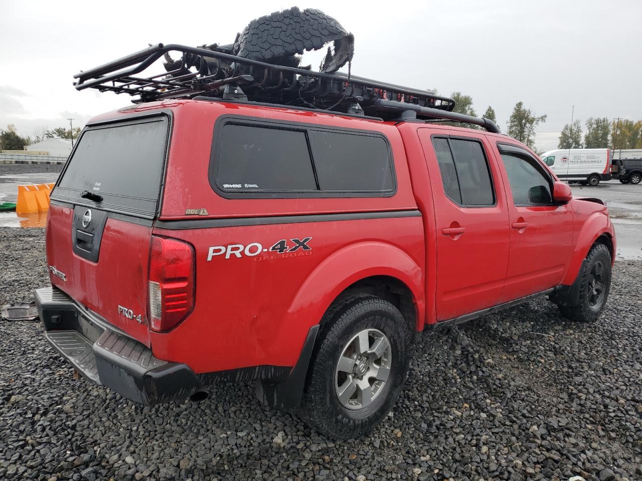 2011 NISSAN Frontier
