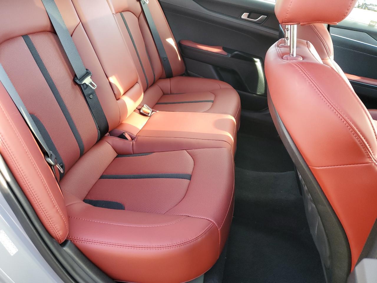 2023 KIA K5