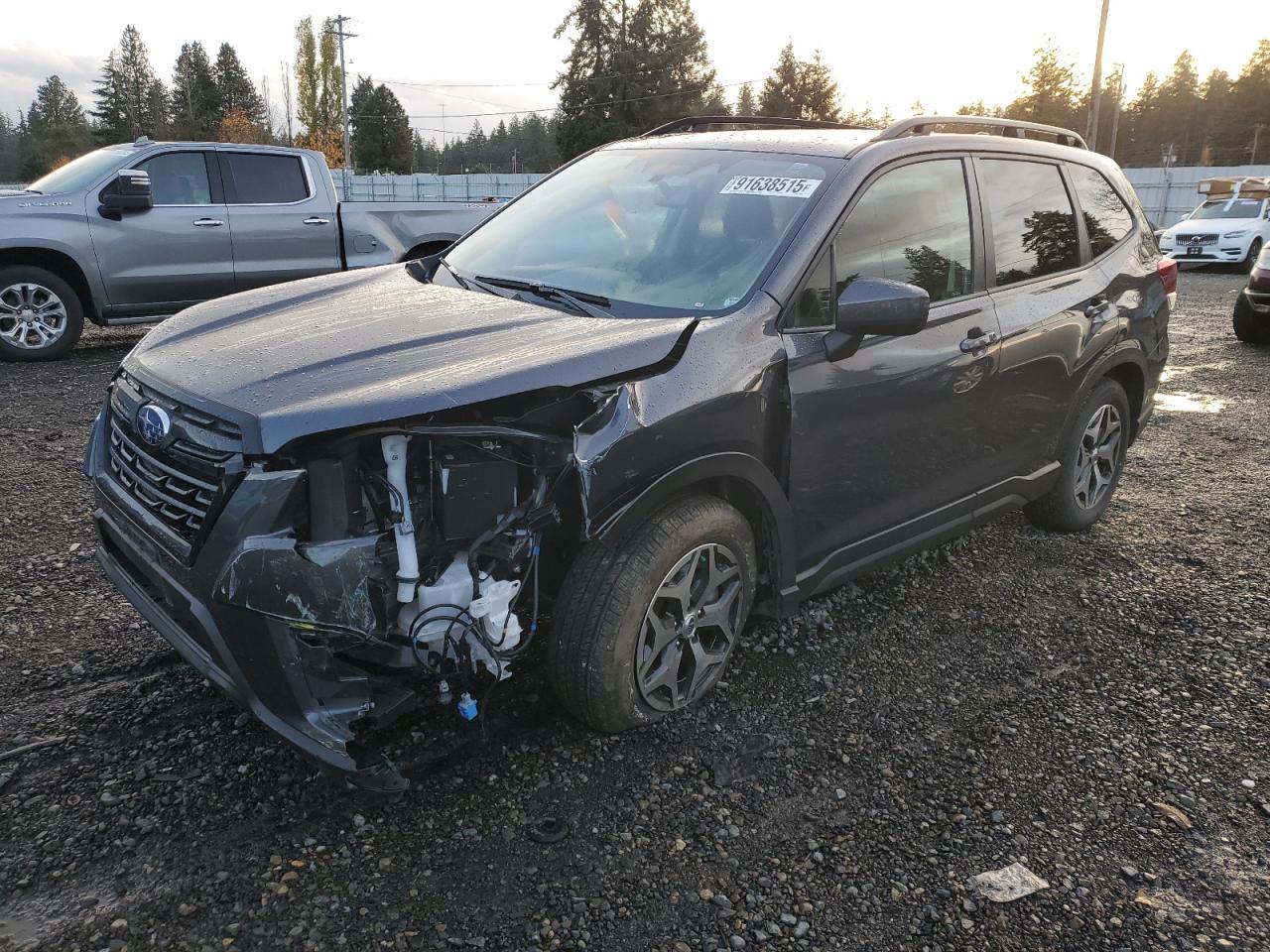 2024 SUBARU FORESTER