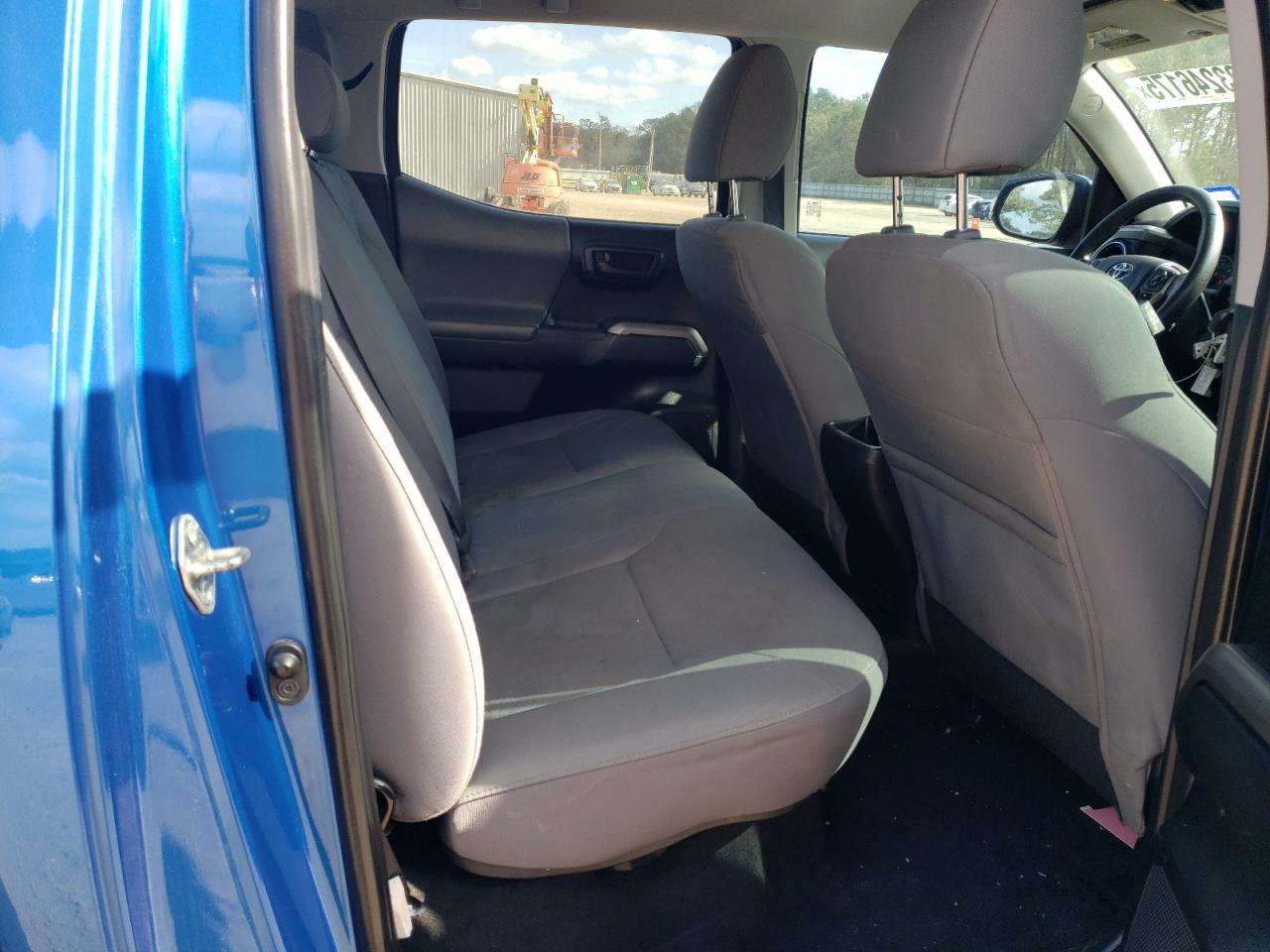 2016 TOYOTA TACOMA