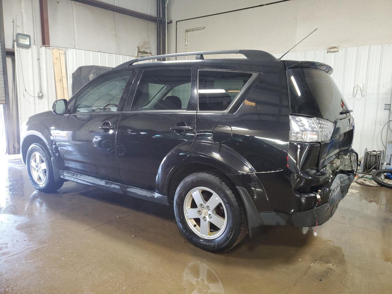 2009 MITSUBISHI outlander
