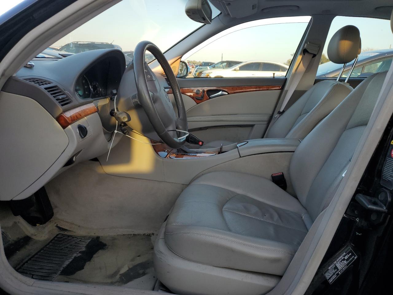2003 MERCEDES-BENZ E-Class