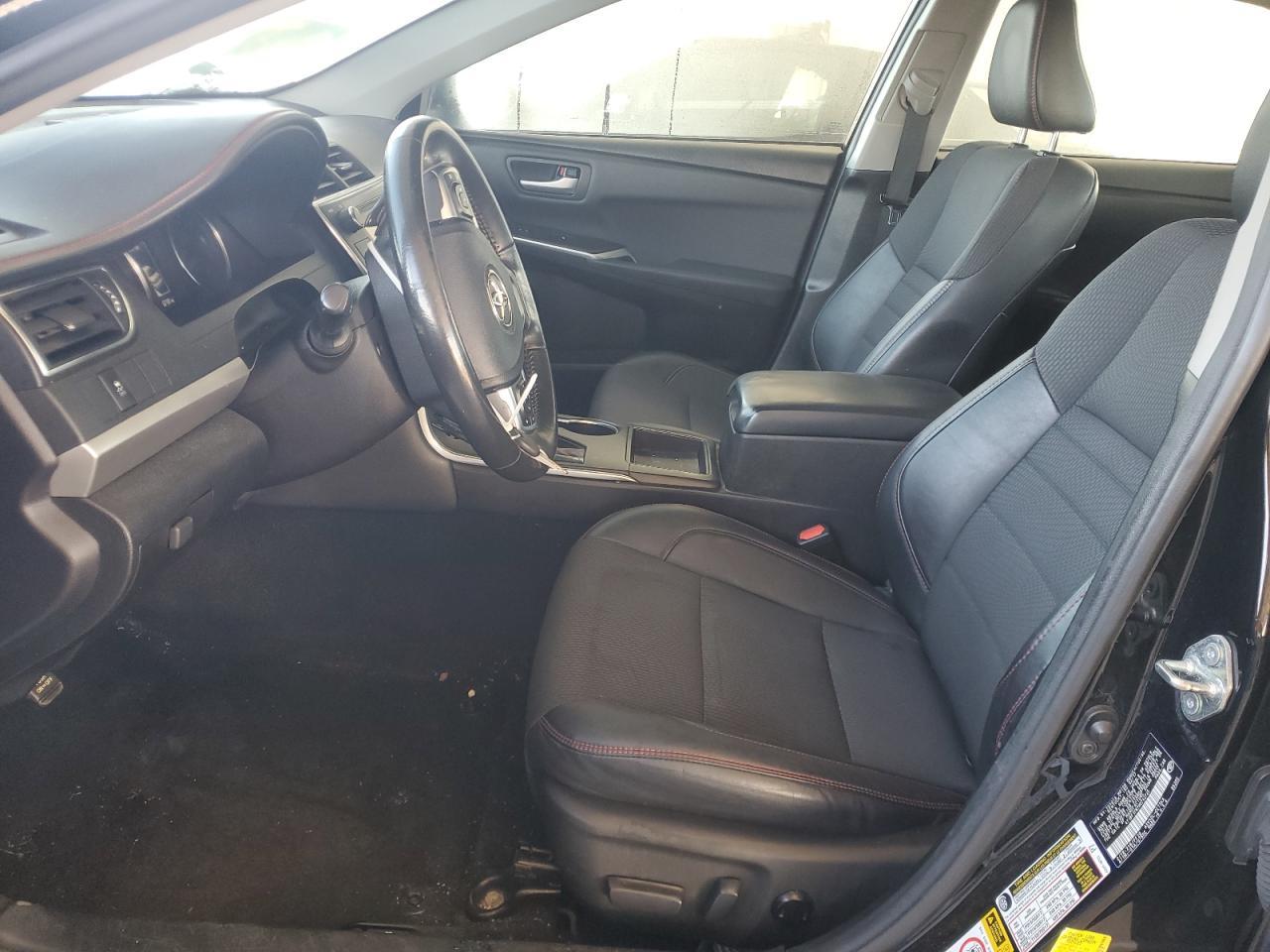 2017 TOYOTA CAMRY