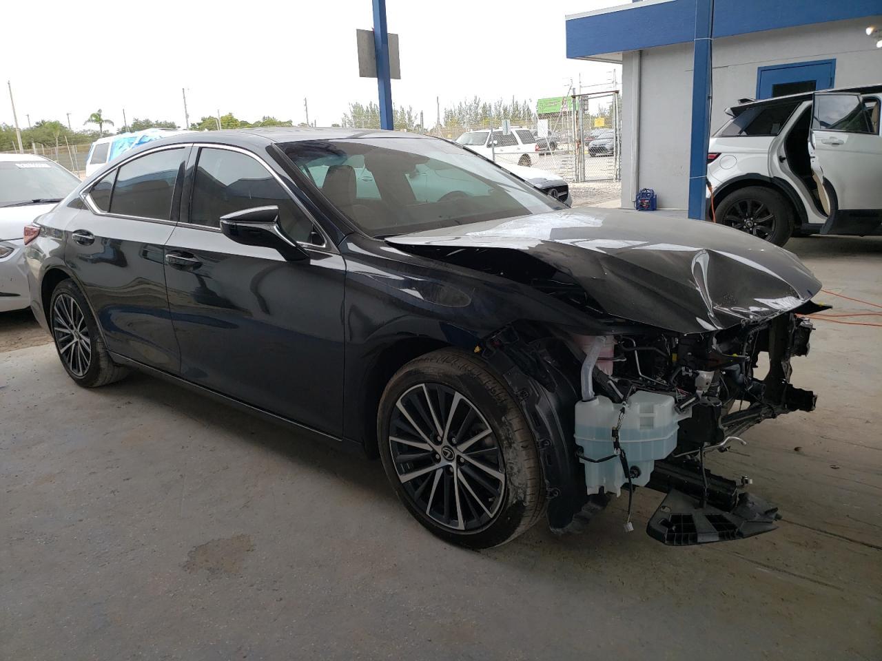 2024 LEXUS ES 350