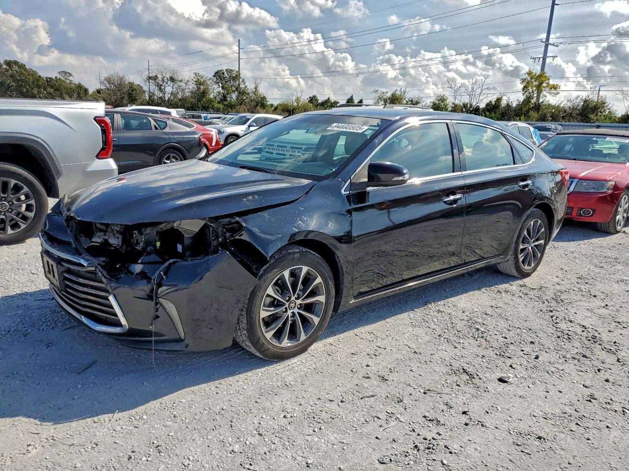 2016 TOYOTA Avalon