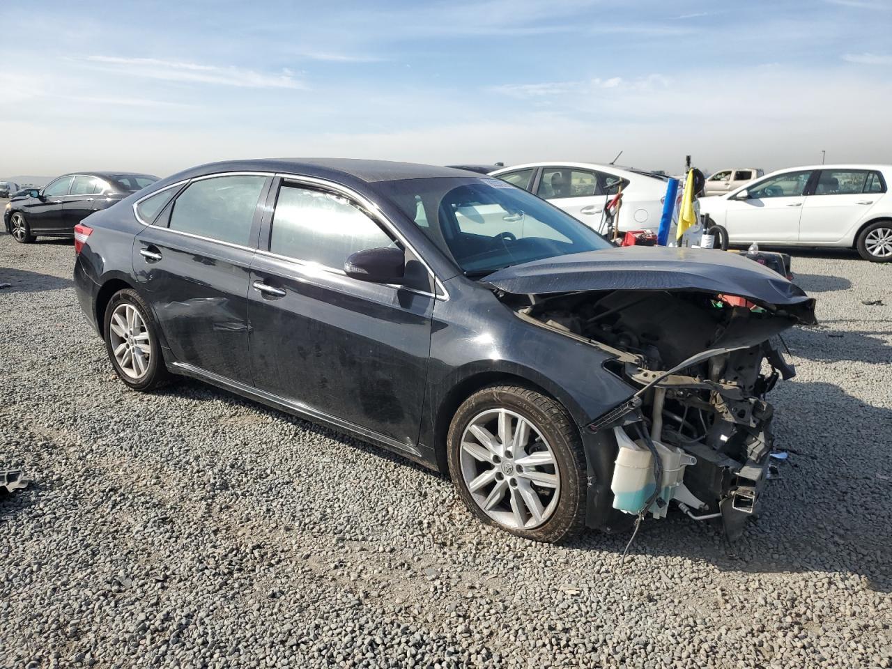 2013 TOYOTA Avalon