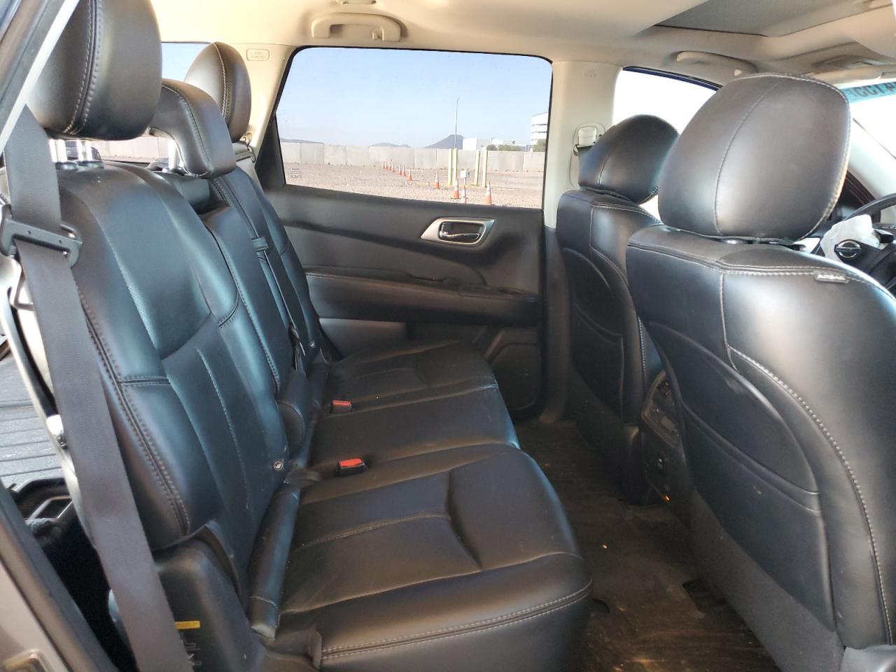 2015 NISSAN PATHFINDER