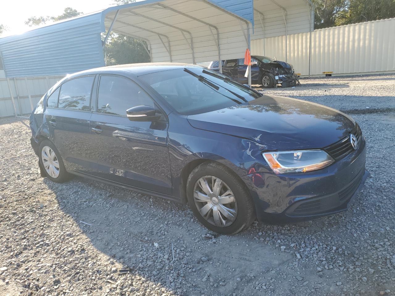 2011 VOLKSWAGEN JETTA
