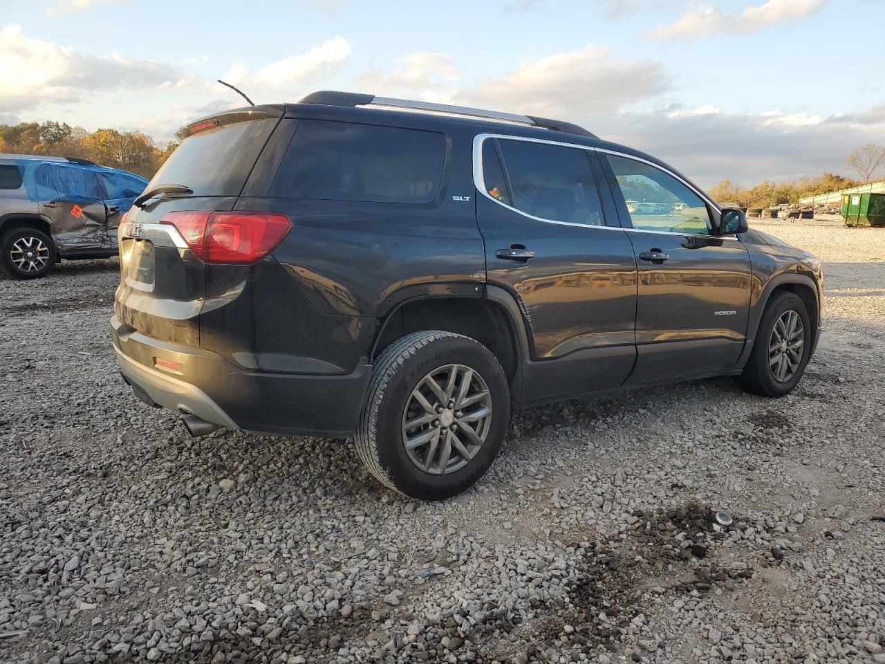 2017 GMC ACADIA