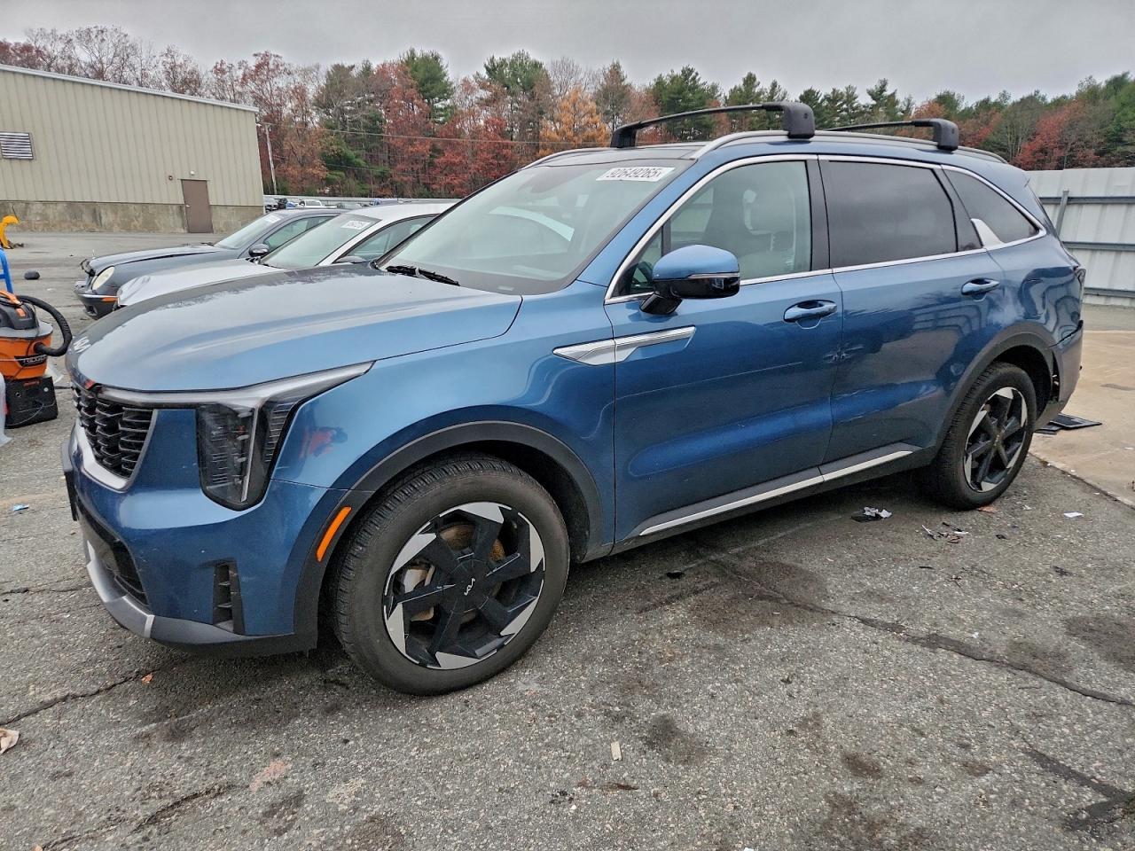 2025 KIA SORENTO