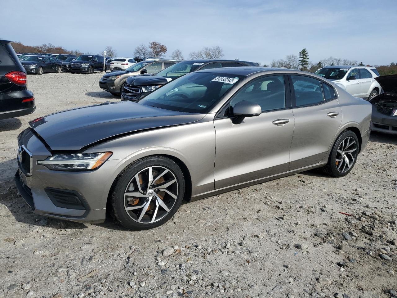 2019 VOLVO S60