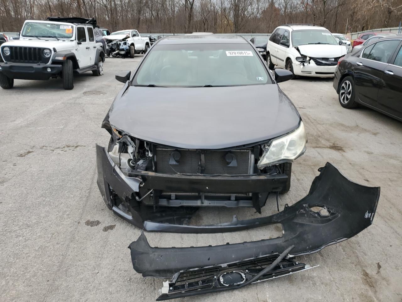 2014 TOYOTA CAMRY