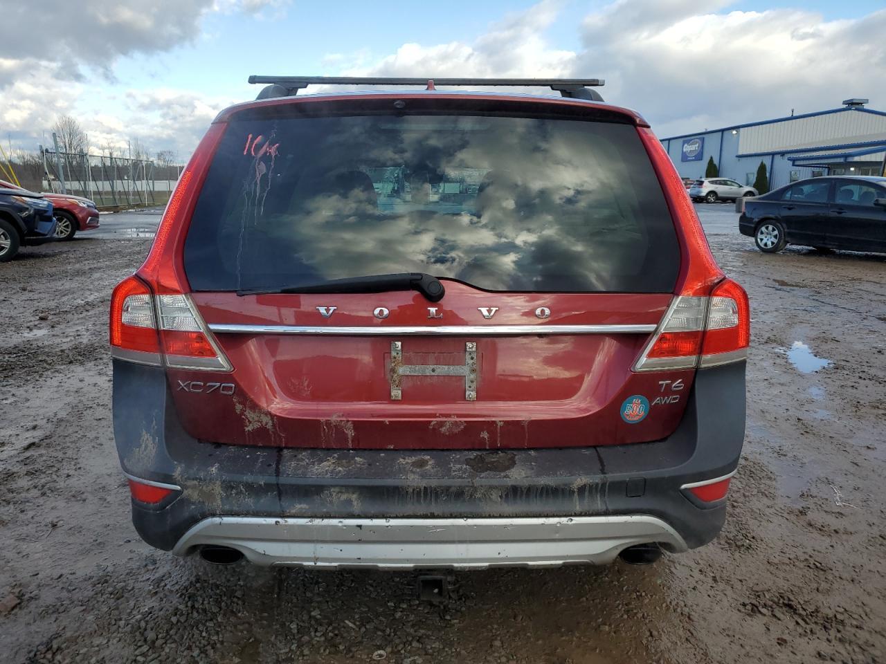 2015 VOLVO XC70