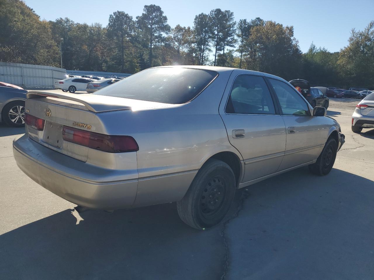 1998 TOYOTA CAMRY