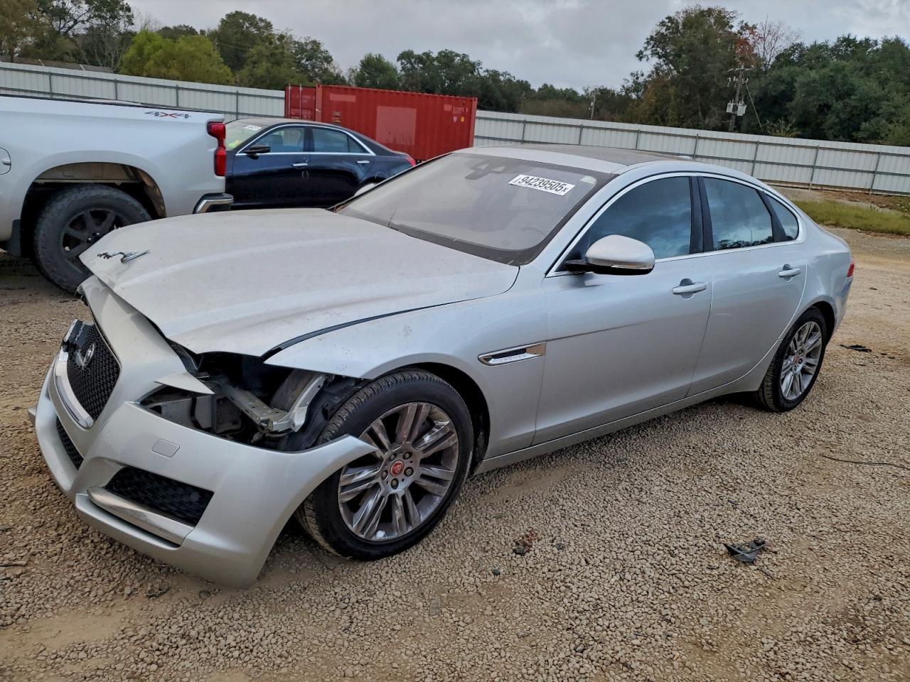 2017 JAGUAR XF